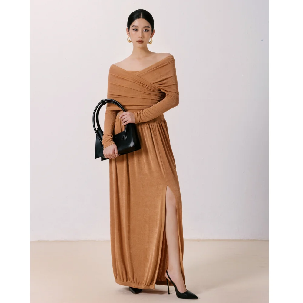 Ab5979847db244d36be4d95aa06d98c8aa