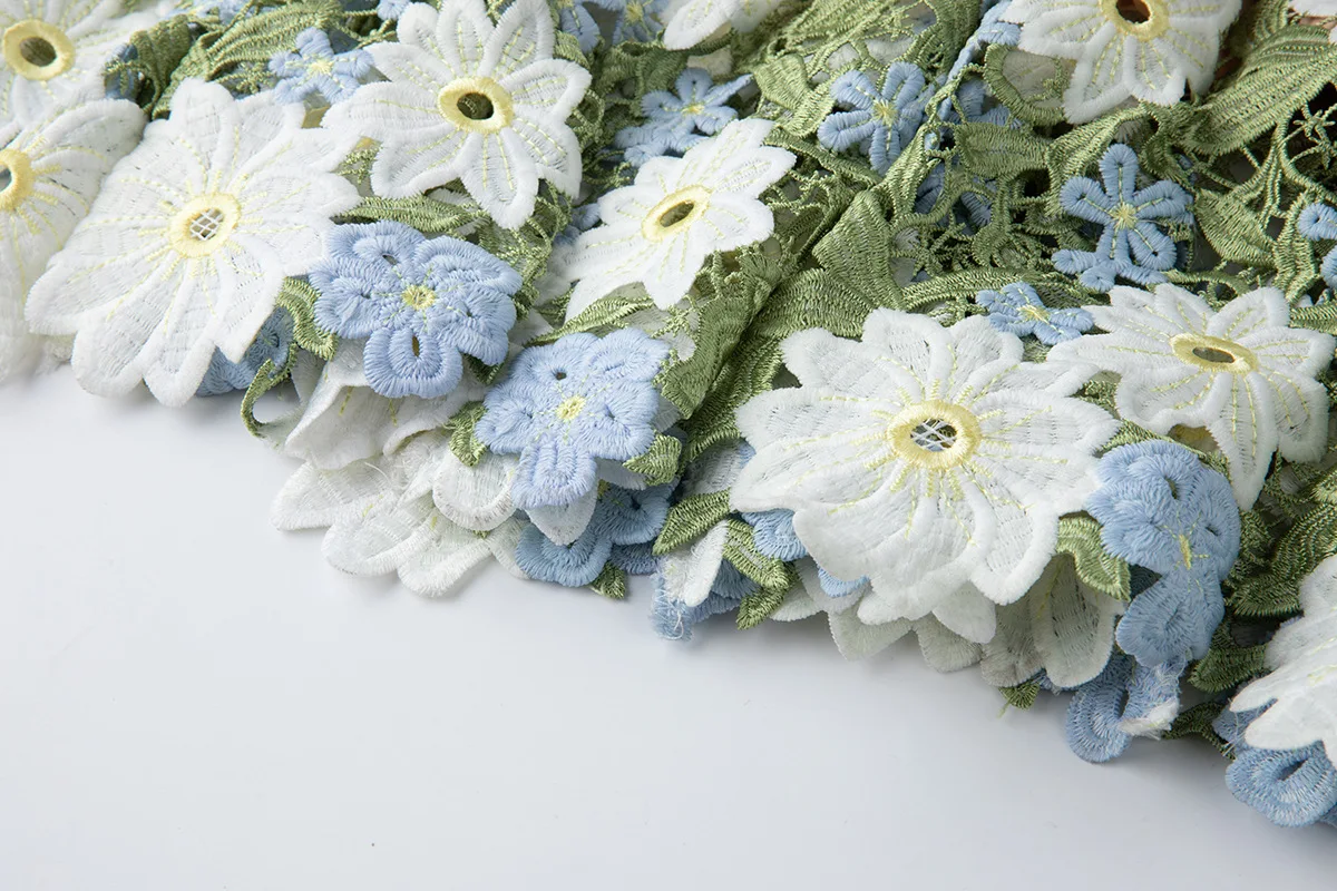 H130554d8cfdd4e528576fc6f2efcad137