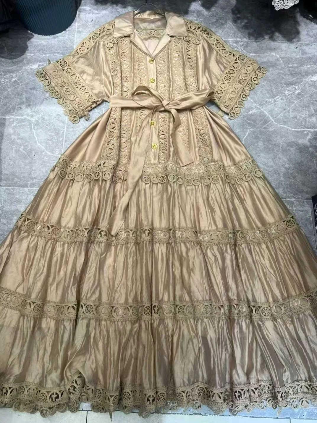 H29ec946d8102409dbc7293fe18f3d5e9W