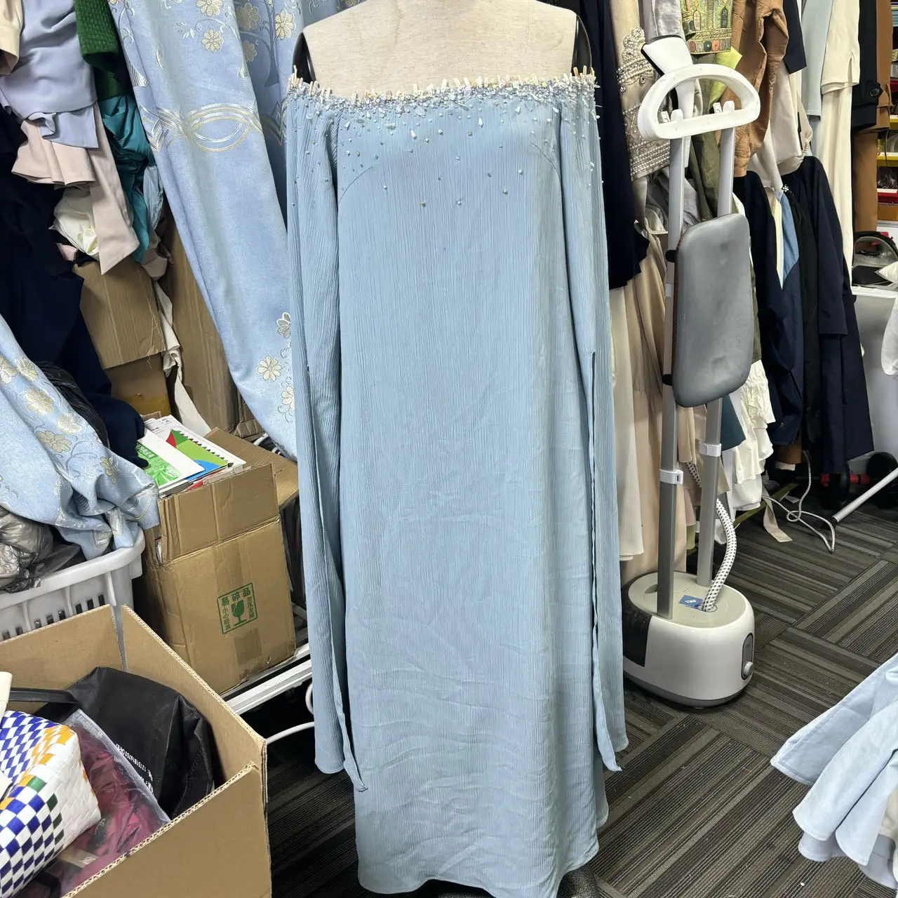 H2ea392e1c0a14952a24b2a4b71745053v