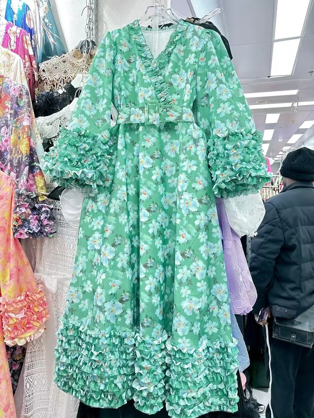 H61ae9297317644b2ba3b82686c3f8328H