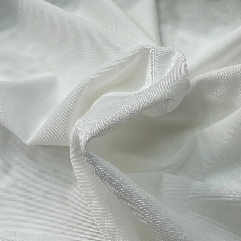 H6d4c90202cbf4337bf4b3123641a5595B