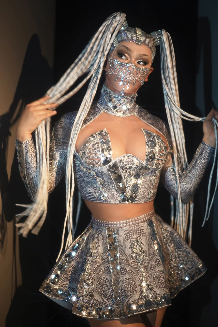 H758ee9d0d05c405f84d5e78e87dfb107X