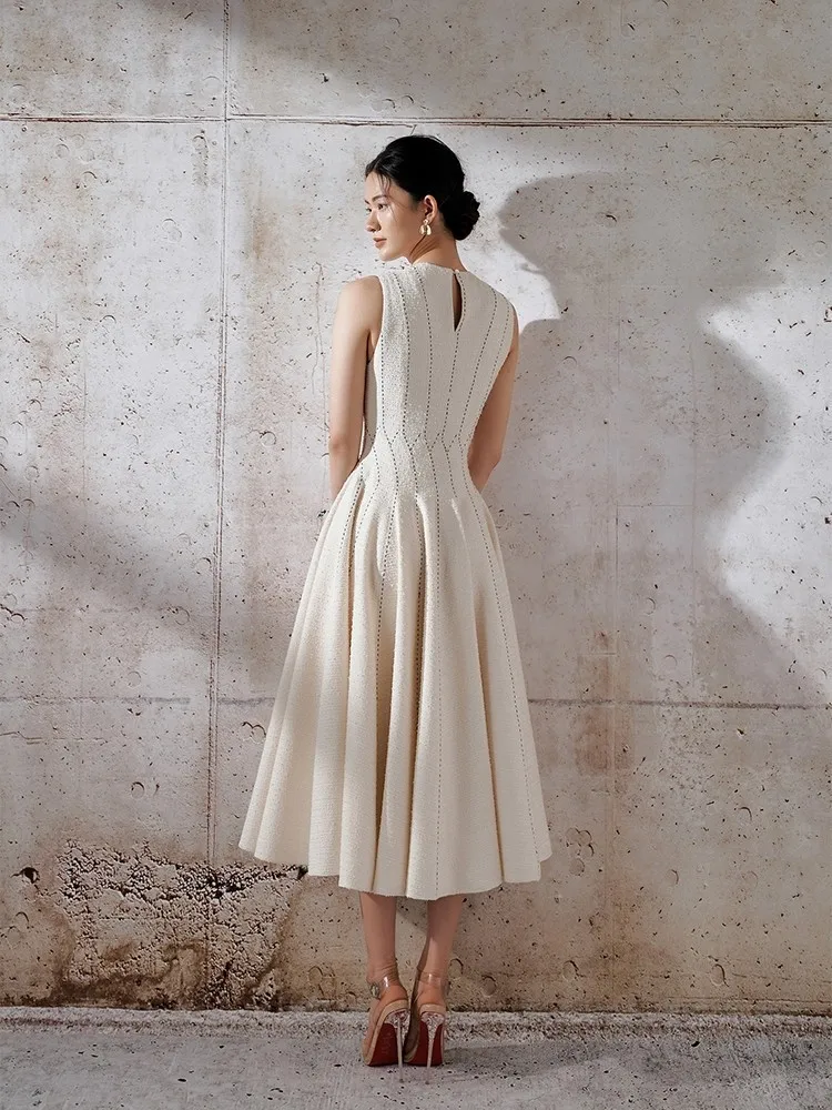 H7c83a1f4f01e4c4f8f38684ae09bea90D