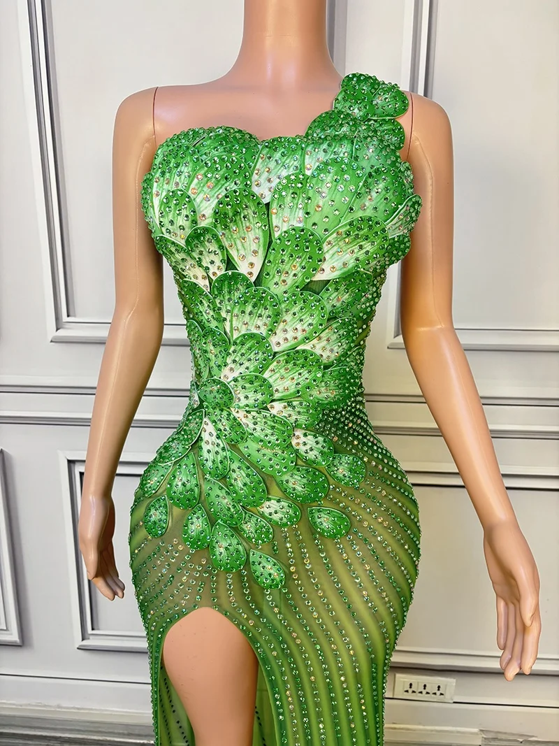 H8122b04028fd4f45a86920cf87ba90c7s