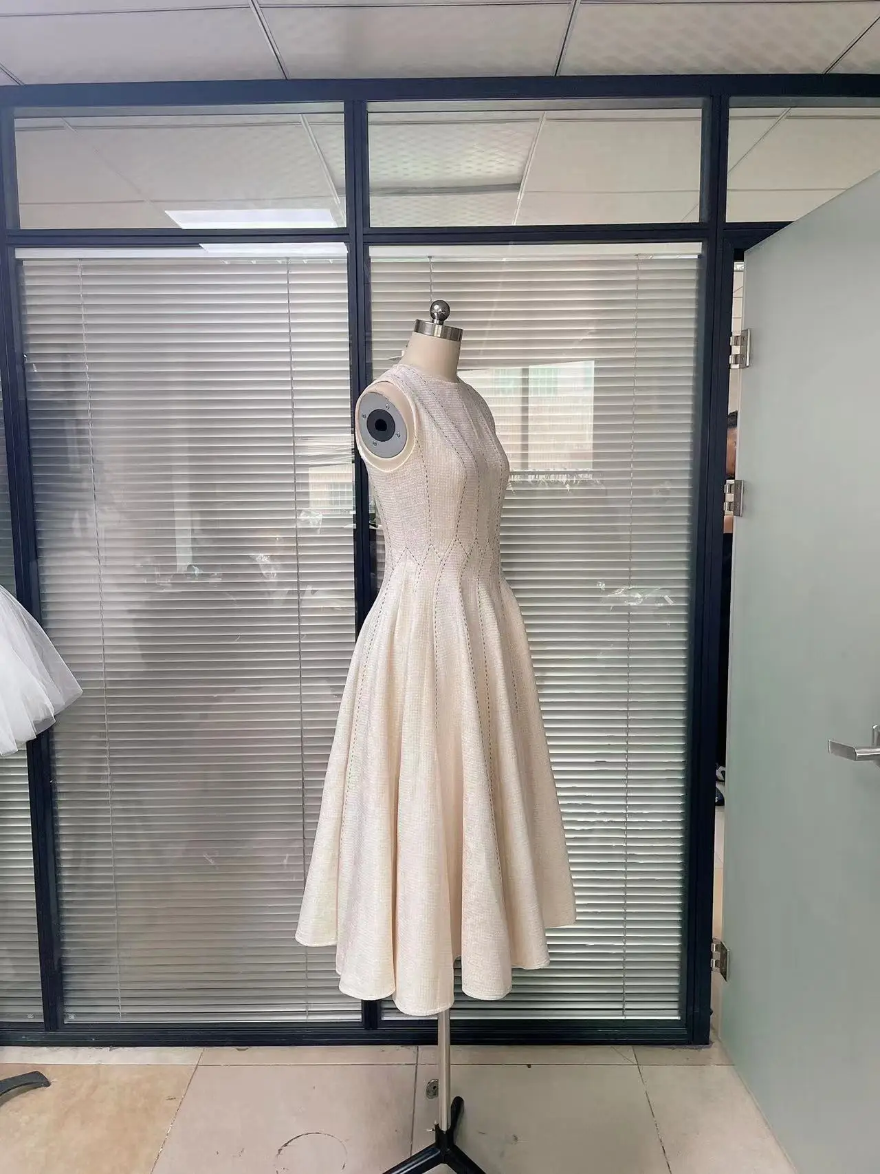 H9253cd93bdf24d70978d2e38388800a7f