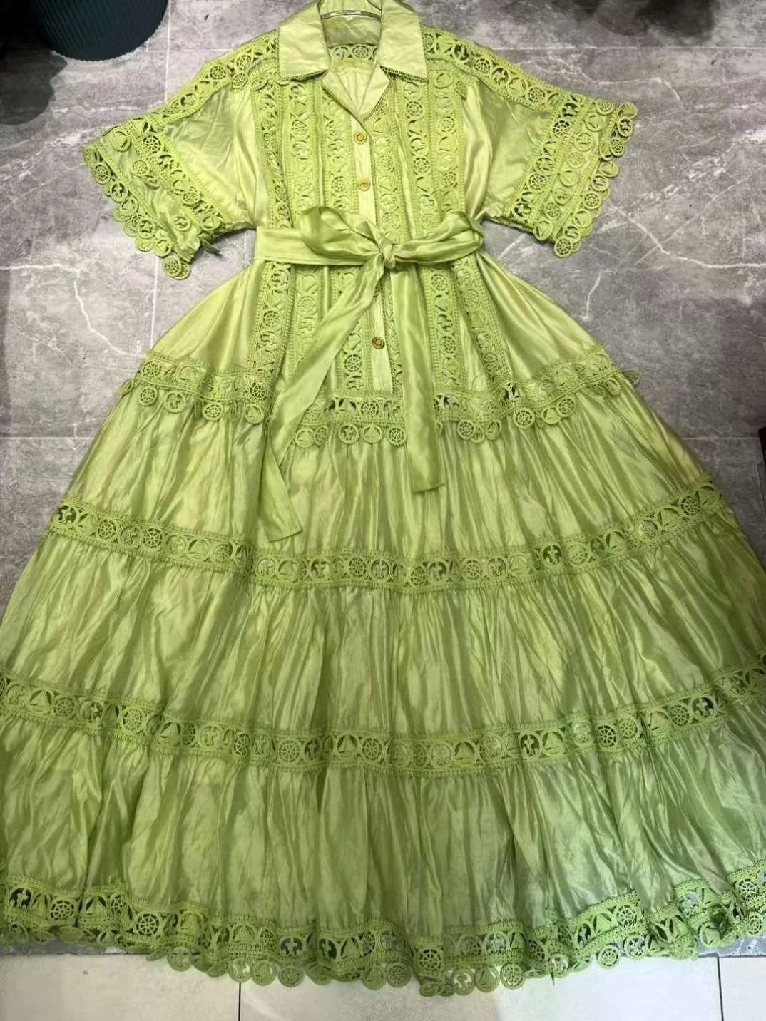 H9ffd5cdef9174acabf3cefa3338f7020E