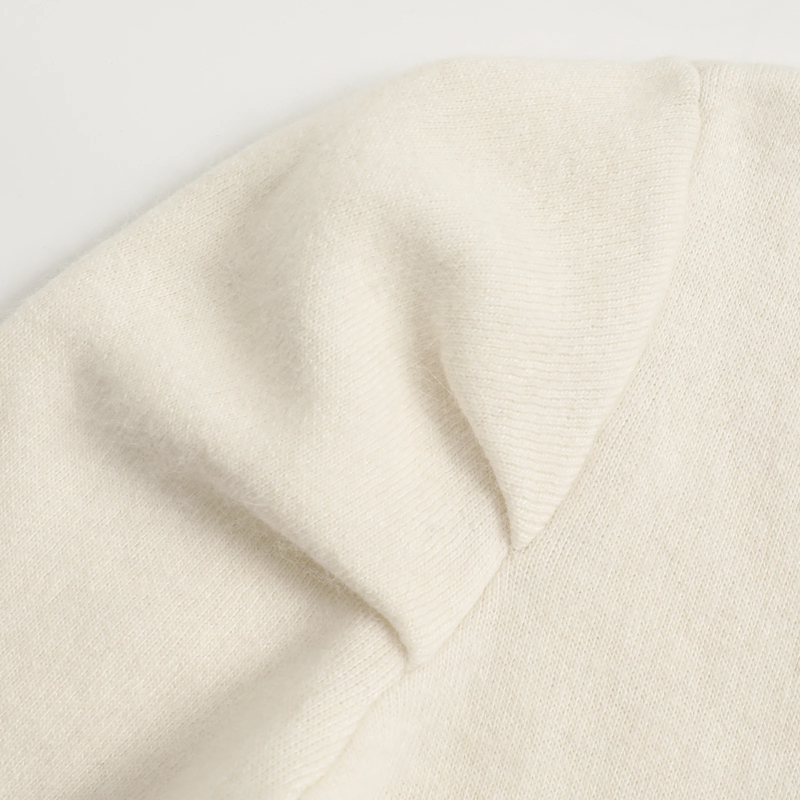 Ha81b8327b94747978fde0771157e7b15w