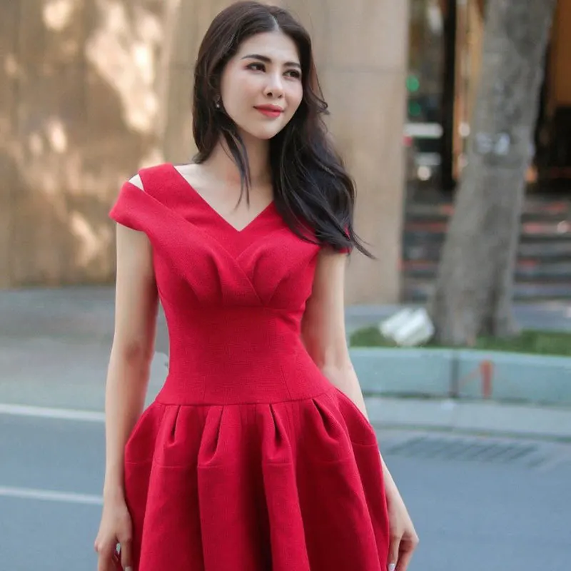 Hb88b4e72224f46c5850551db21d3dca3I