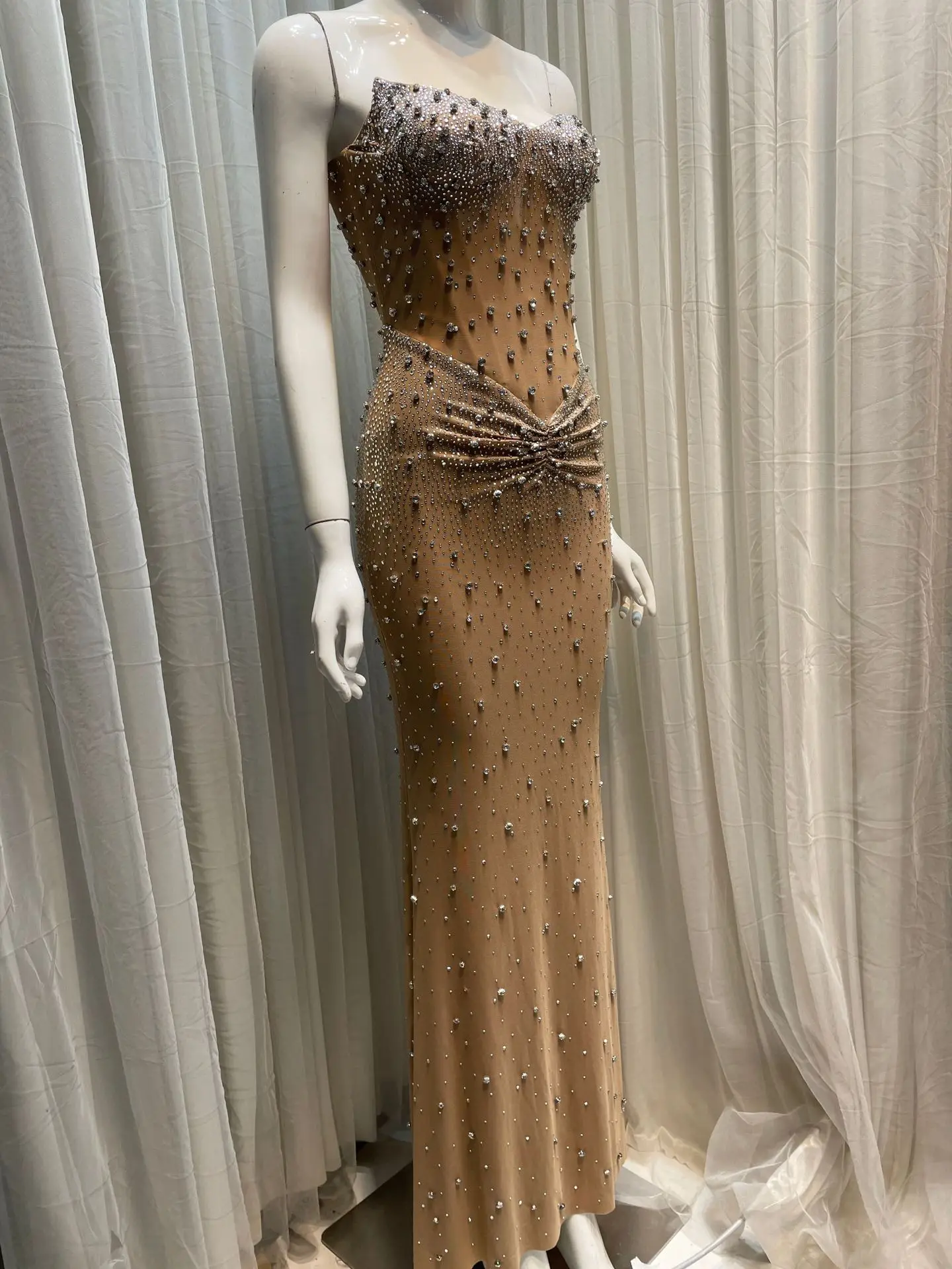 Hcd958daf28b74975bbd062ce7d49b063g