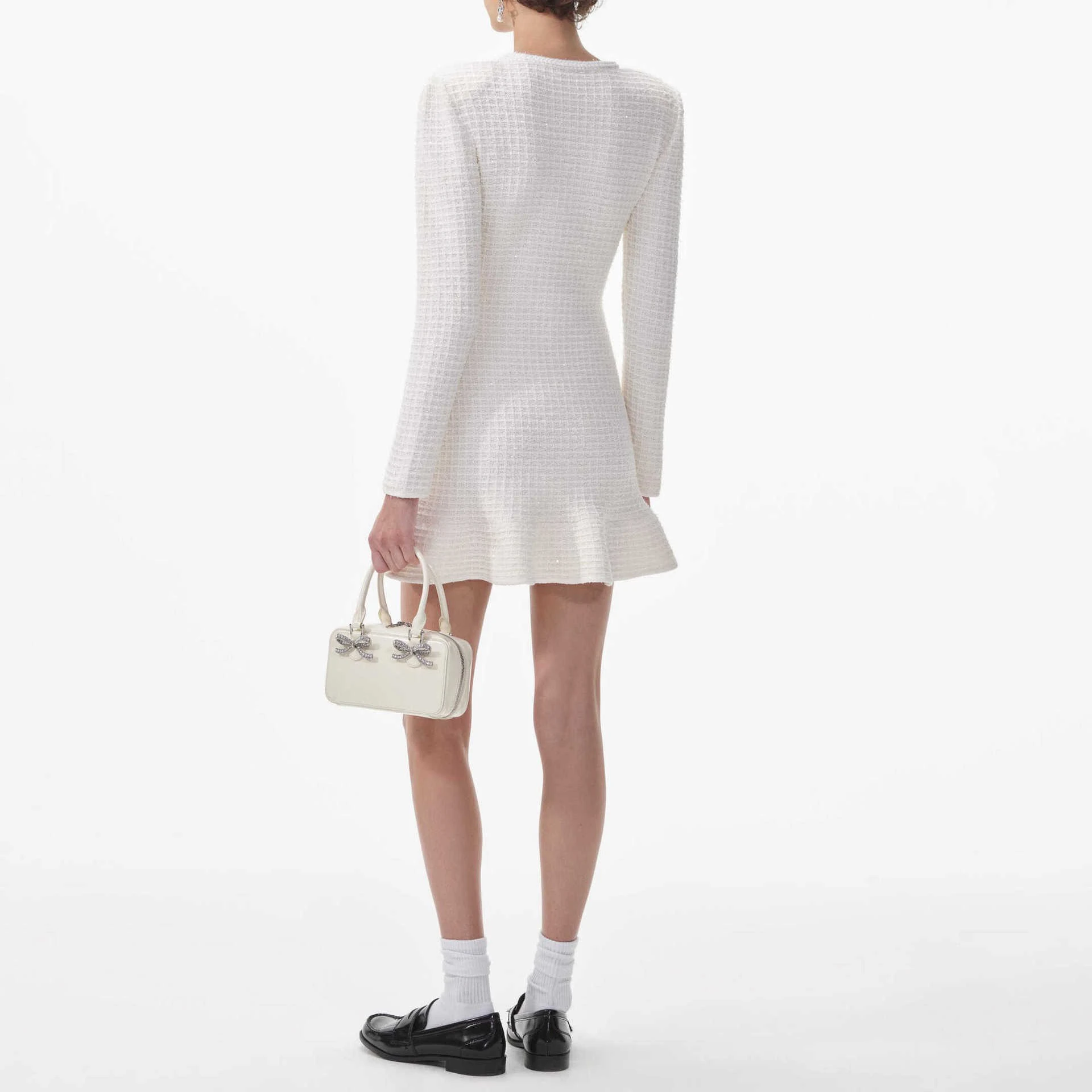 Hff065e3b87f0432da40cafb2610f5b787